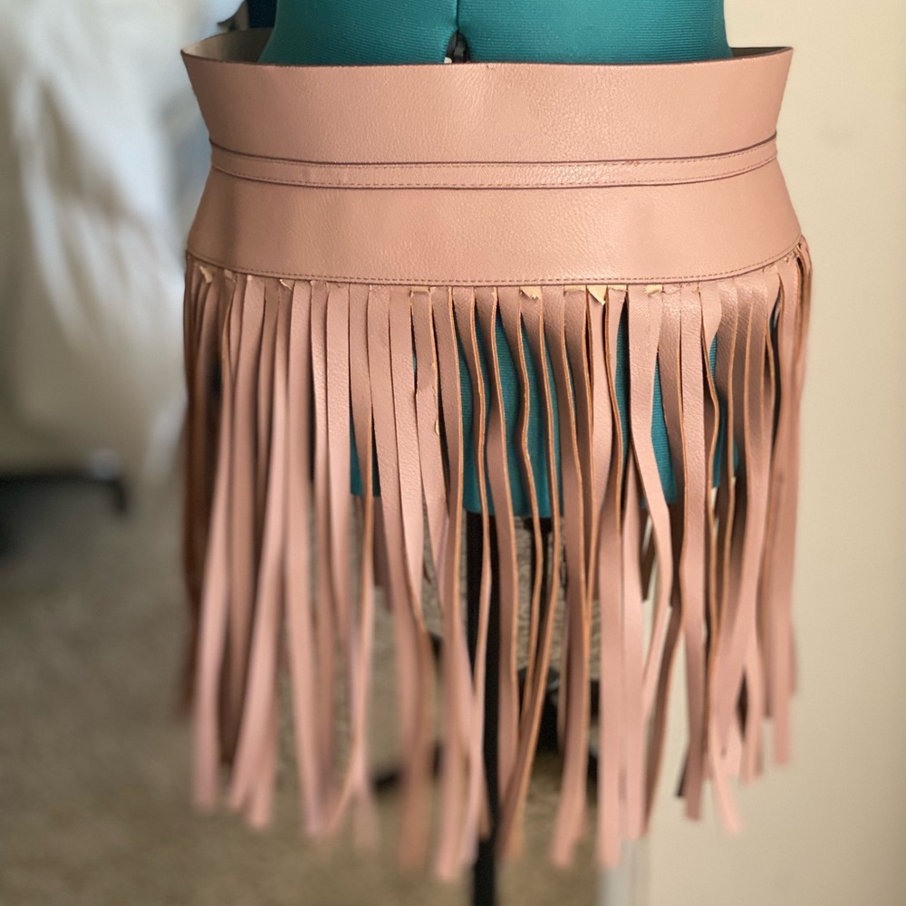 NWT BCBGMAXAZRIA COACHELLA BEIGE FRINGE BOHO HIPPIE BELT L - Picture 4 of 10